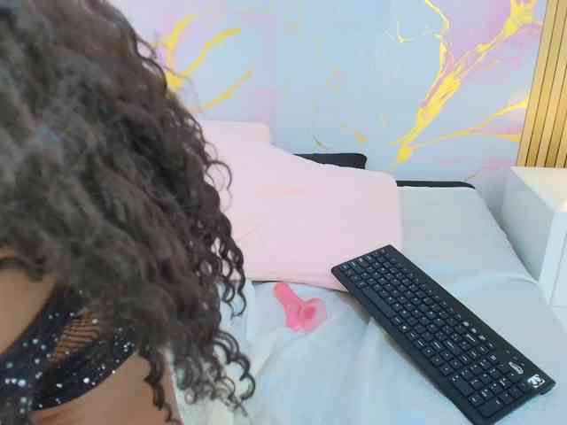 MelaniePatton webcam