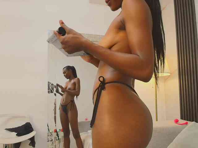 MelaniePatton webcam