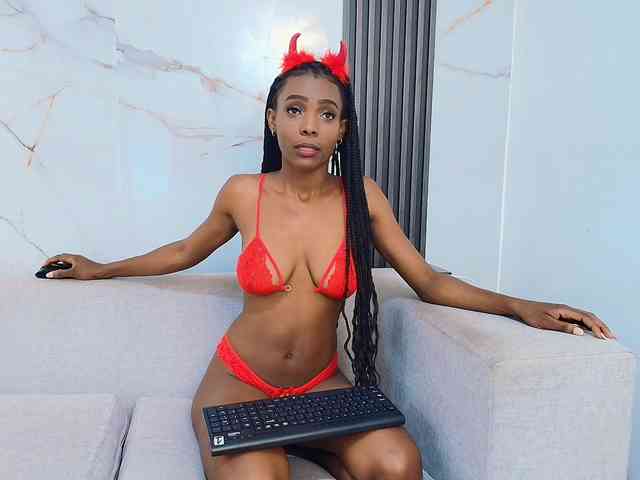 MelaniePatton webcam