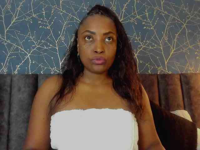 miagutierrez11 webcam