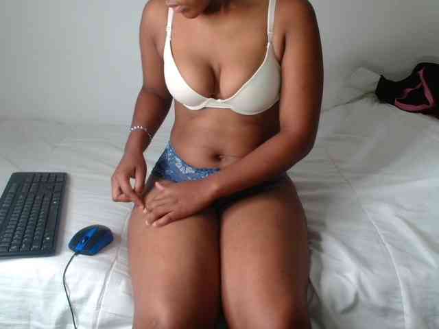 AshleyT255 webcam