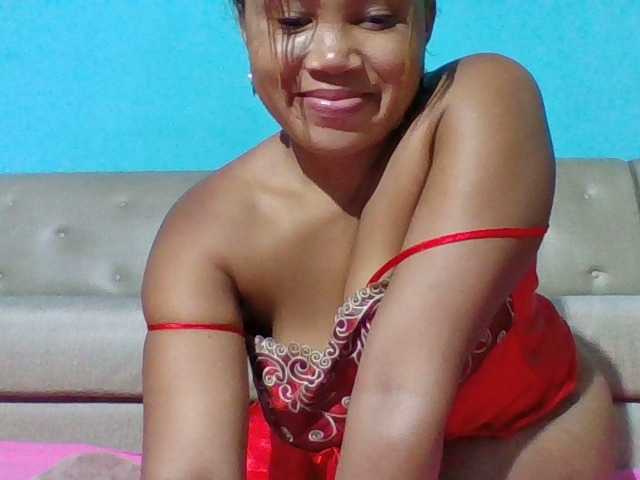 Vanylliah's BongaCams show and profile