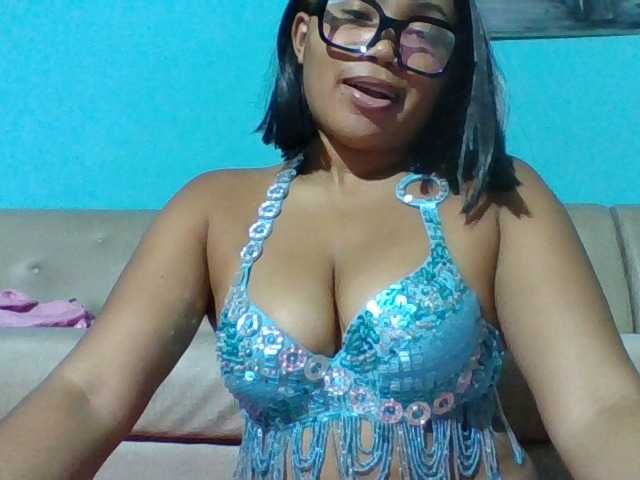 Vanylliah's BongaCams show and profile