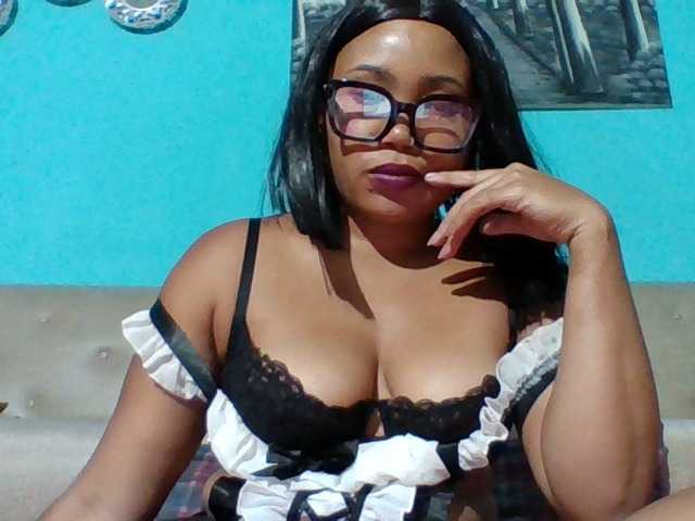 Vanylliah's BongaCams show and profile