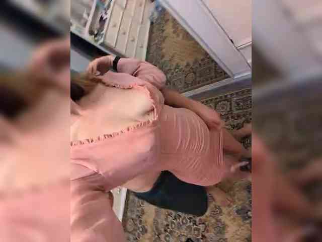 Elleanora Live Webcam on BongaCams Elleanora Live Webcam on BongaCams