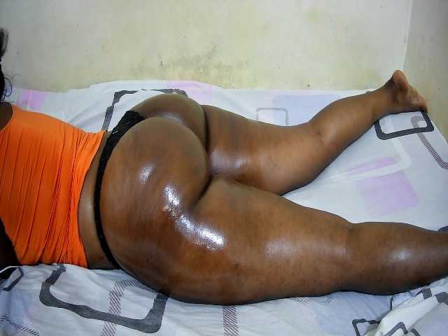 bigass-choco's BongaCams show and profile