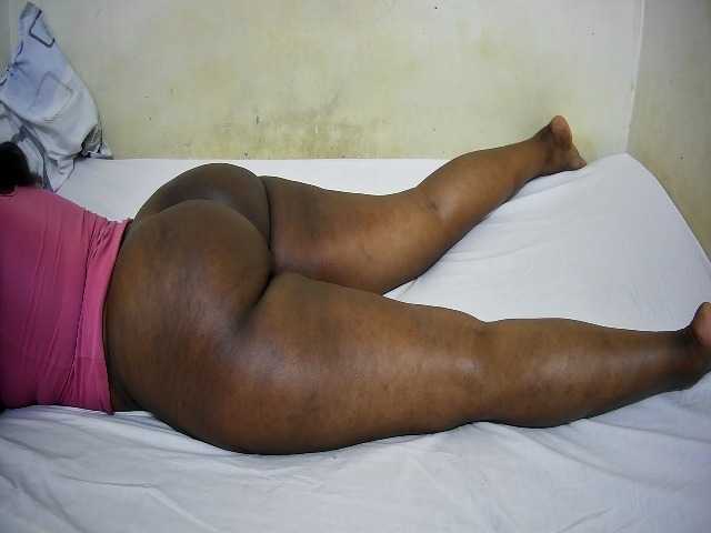 bigass-choco's BongaCams show and profile