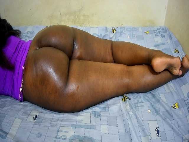 bigass-choco's BongaCams show and profile