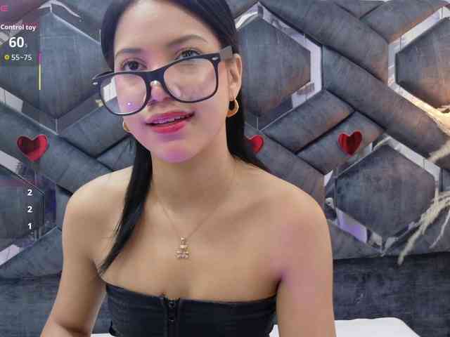 Amy-Dowson webcam