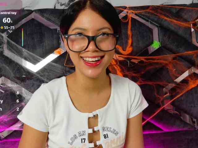 Amy-Dowson webcam