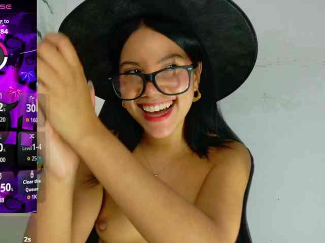 Amy-Dowson webcam