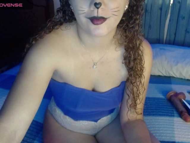 Fiorela, une amatrice française avec qui discuter et avoir du sexe