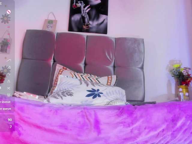 Karol-wish's BongaCams show and profile