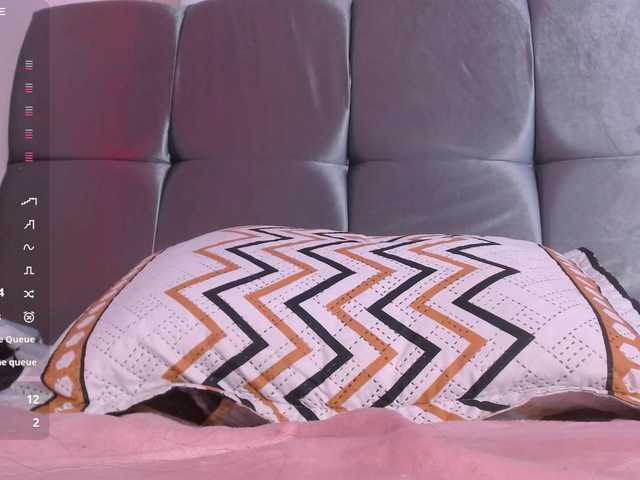 Karol-wish's BongaCams show and profile