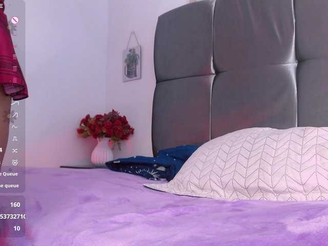 Karol-wish's BongaCams show and profile