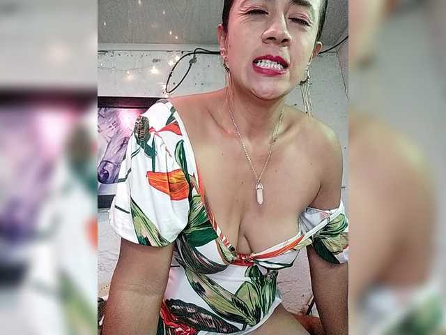 Ninfa-88's BongaCams show and profile