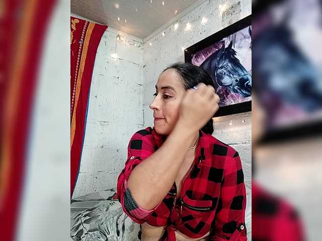 Ninfa-88's BongaCams show and profile