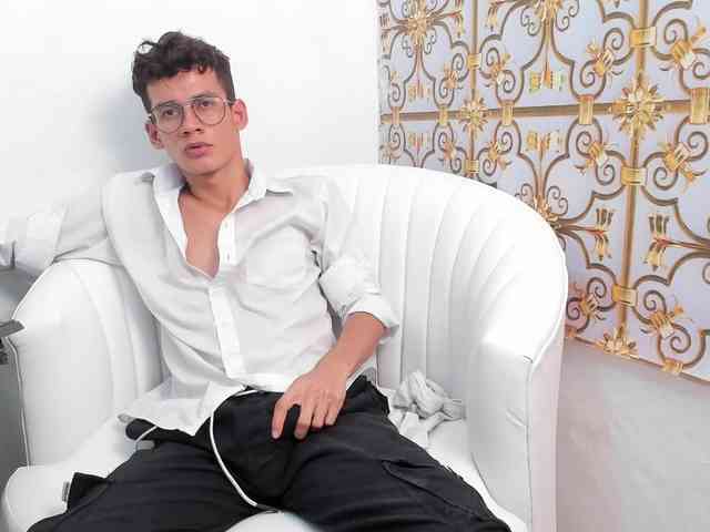 BunnyHorny69- BunnyHorny69-