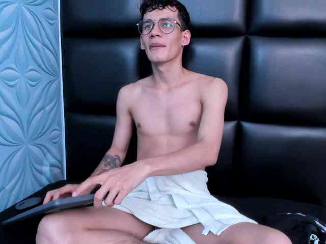 BunnyHorny69-