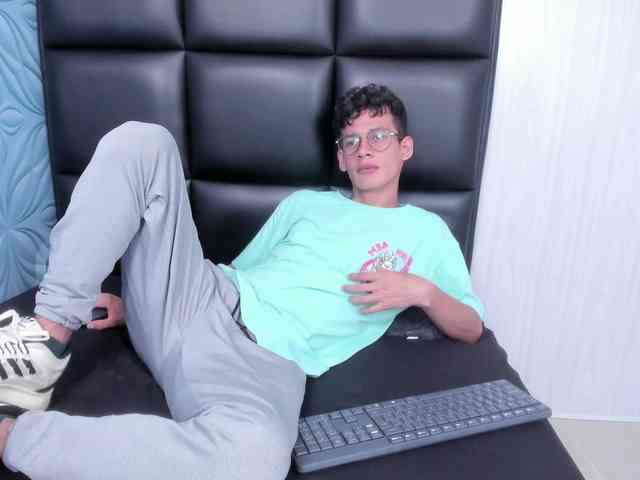 BunnyHorny69- BunnyHorny69-