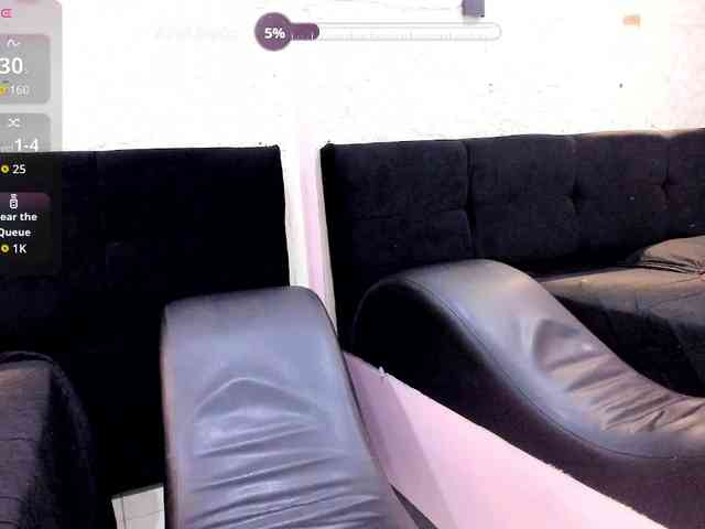 Aisha-Noir webcam