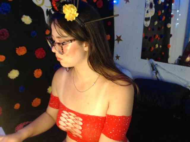 nikollehuyt