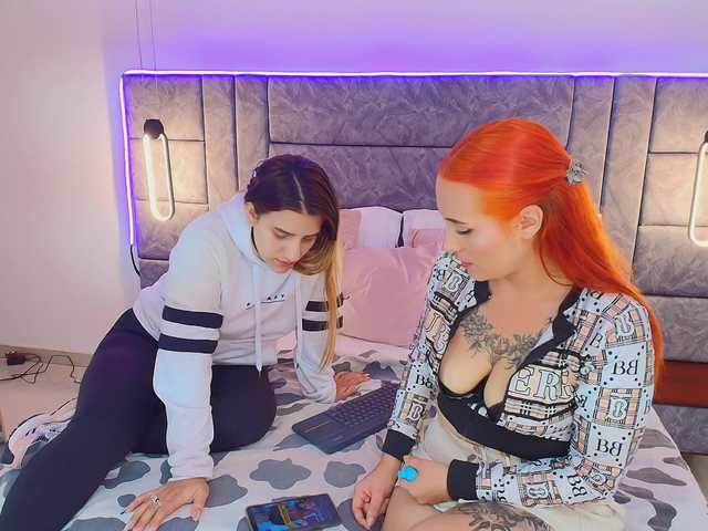 dakotra-megan's BongaCams show and profile