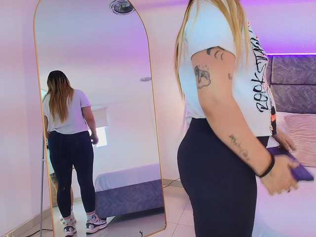 dakotra-megan's BongaCams show and profile