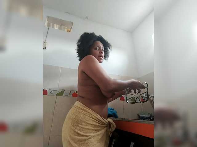 CorinaStonee's BongaCams show and profile