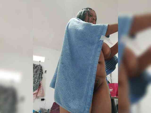 corinastonee corinastonee