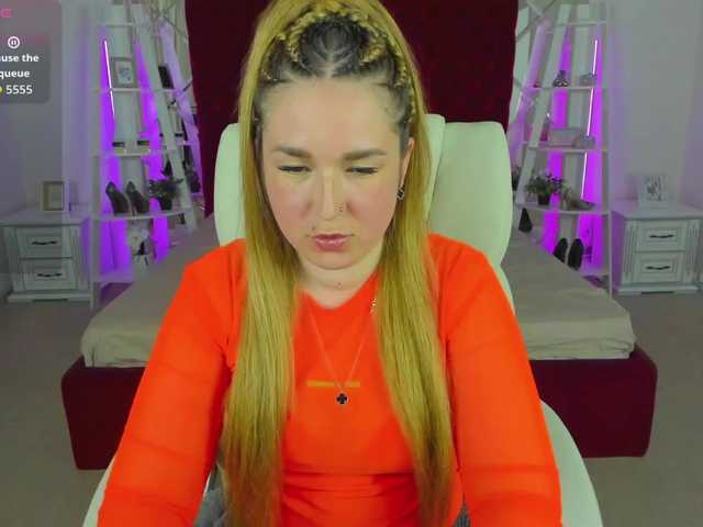 SofiiDarling's BongaCams show and profile