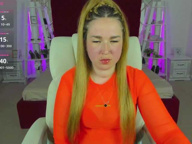 SofiiDarling's BongaCams show and profile