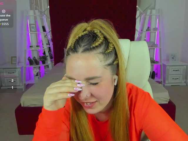 SofiiDarling's BongaCams show and profile