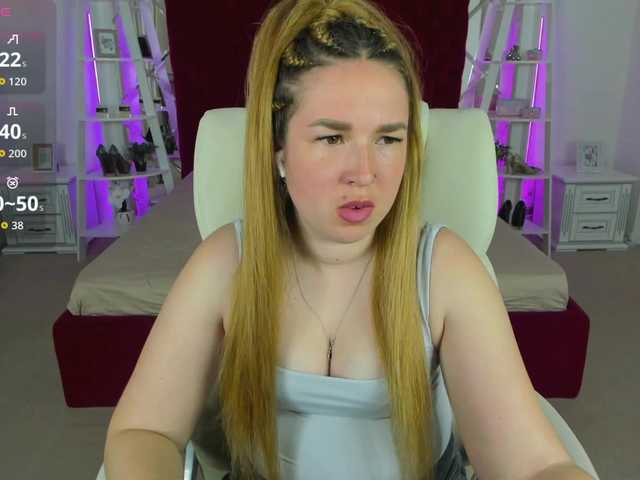 SofiiDarling's BongaCams show and profile