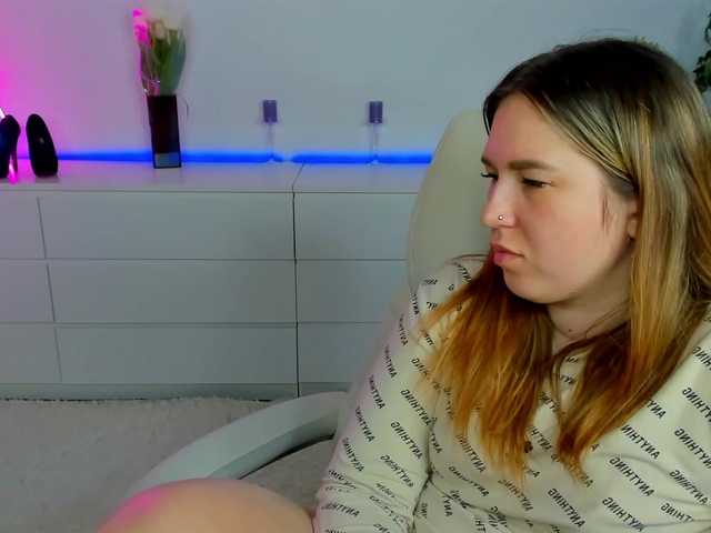 секс на веб с SofiiDarling