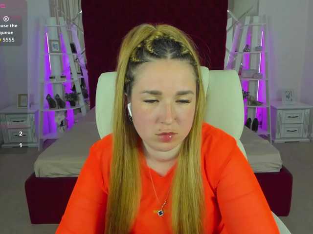 SofiiDarling's BongaCams show and profile