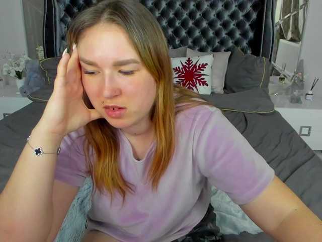 SofiiDarling's BongaCams show and profile