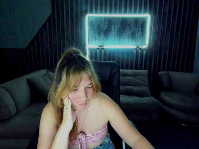 SofiiDarling webcam