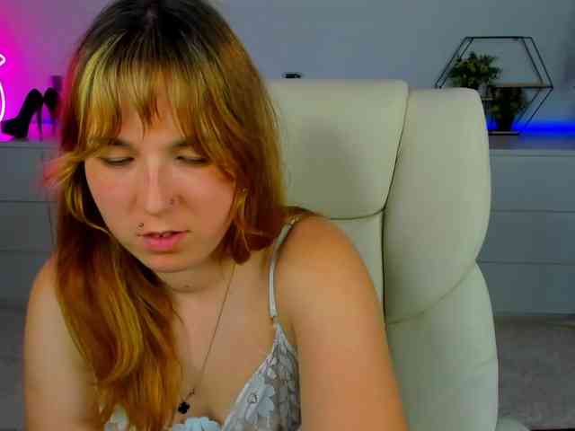 SofiiDarling webcam