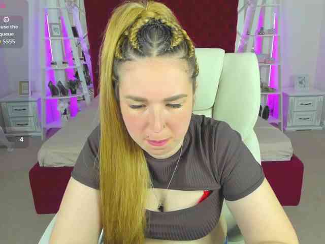 SofiiDarling Live Webcam on BongaCams