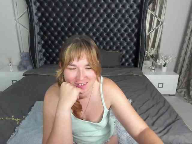 SofiiDarling webcam