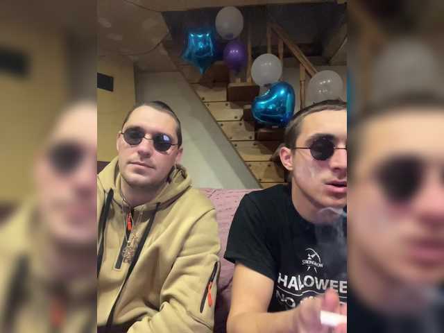 Kartoshka2009's BongaCams show and profile