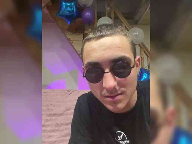 Kartoshka2009 webcam