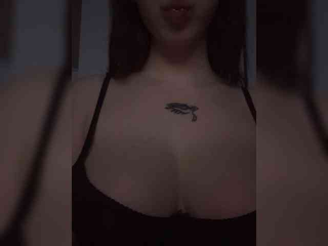 Hryhry18 webcam