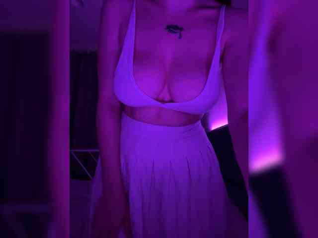 Hryhry18 webcam