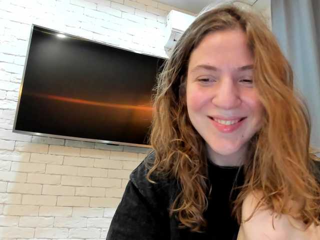 lostmoon's BongaCams show and profile