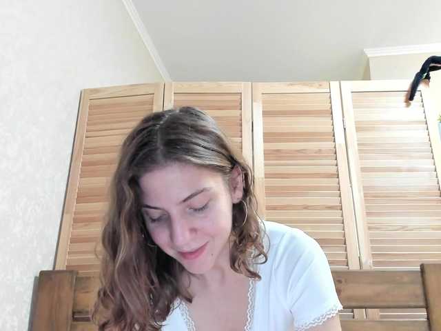 lostmoon from BongaCams