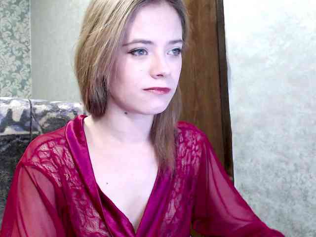 DanaXSmile webcam