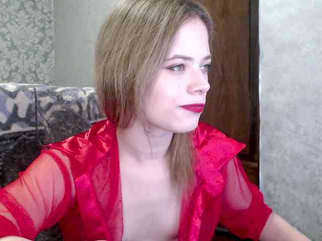 DanaXSmile webcam