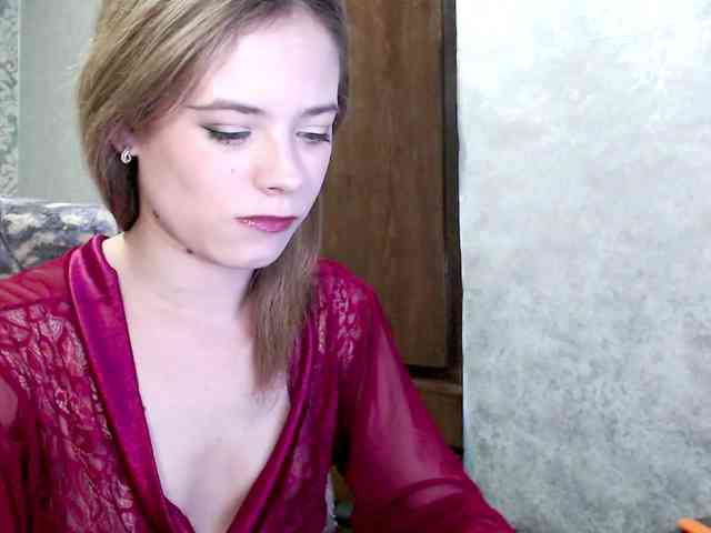 DanaXSmile webcam